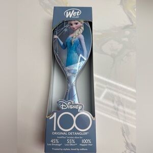 Disney Frozen Elsa Blue and Silver Hairbrush